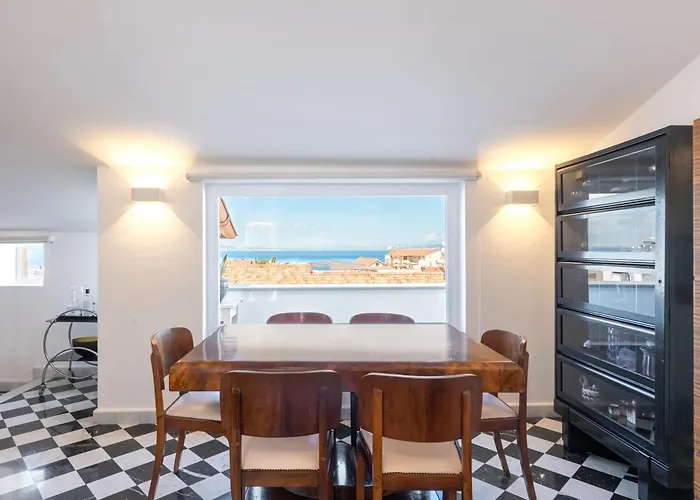Penthouse Apartment